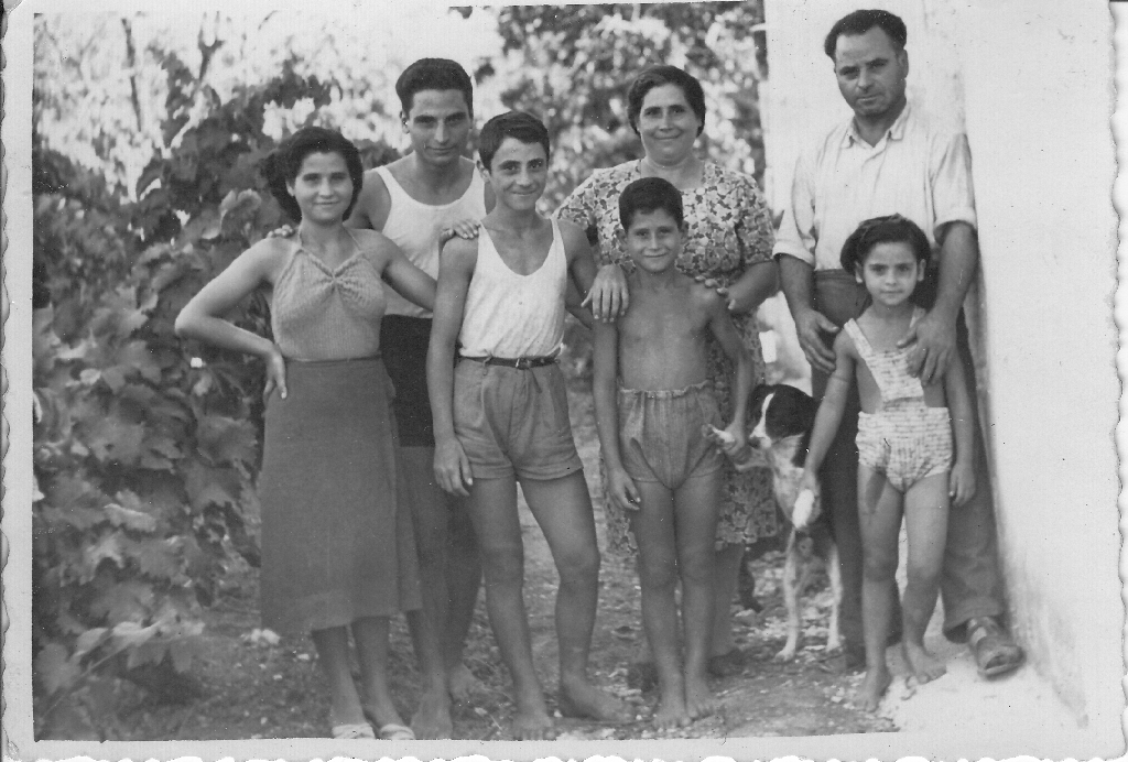 Famiglia nel giardino - foto originale